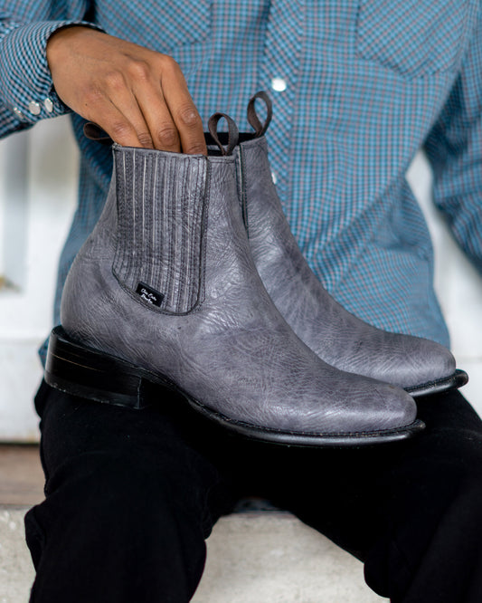 ANGUS - GRIS