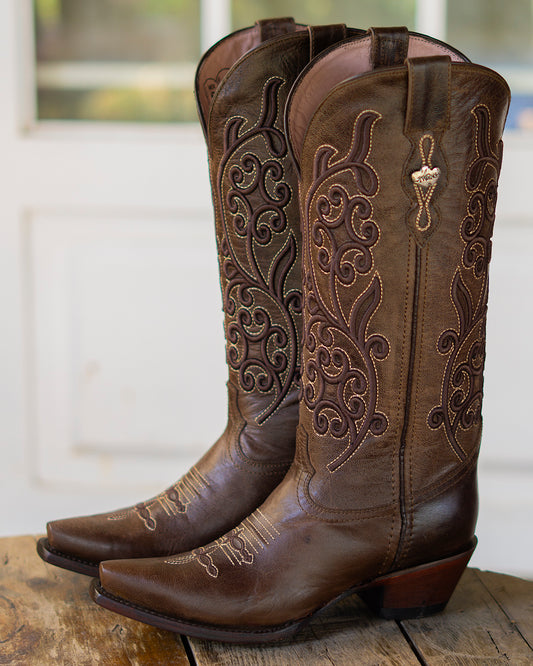 Bota vaquera de mujer chocolate bordado flores