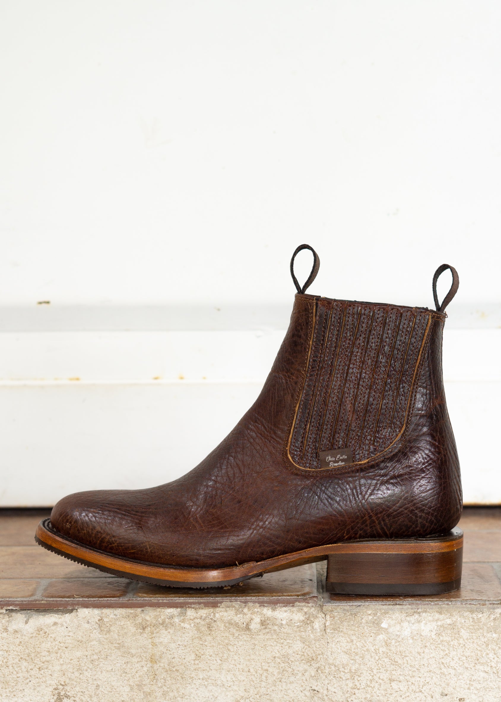 ANGUS - DOBLE VIDA - MIEL