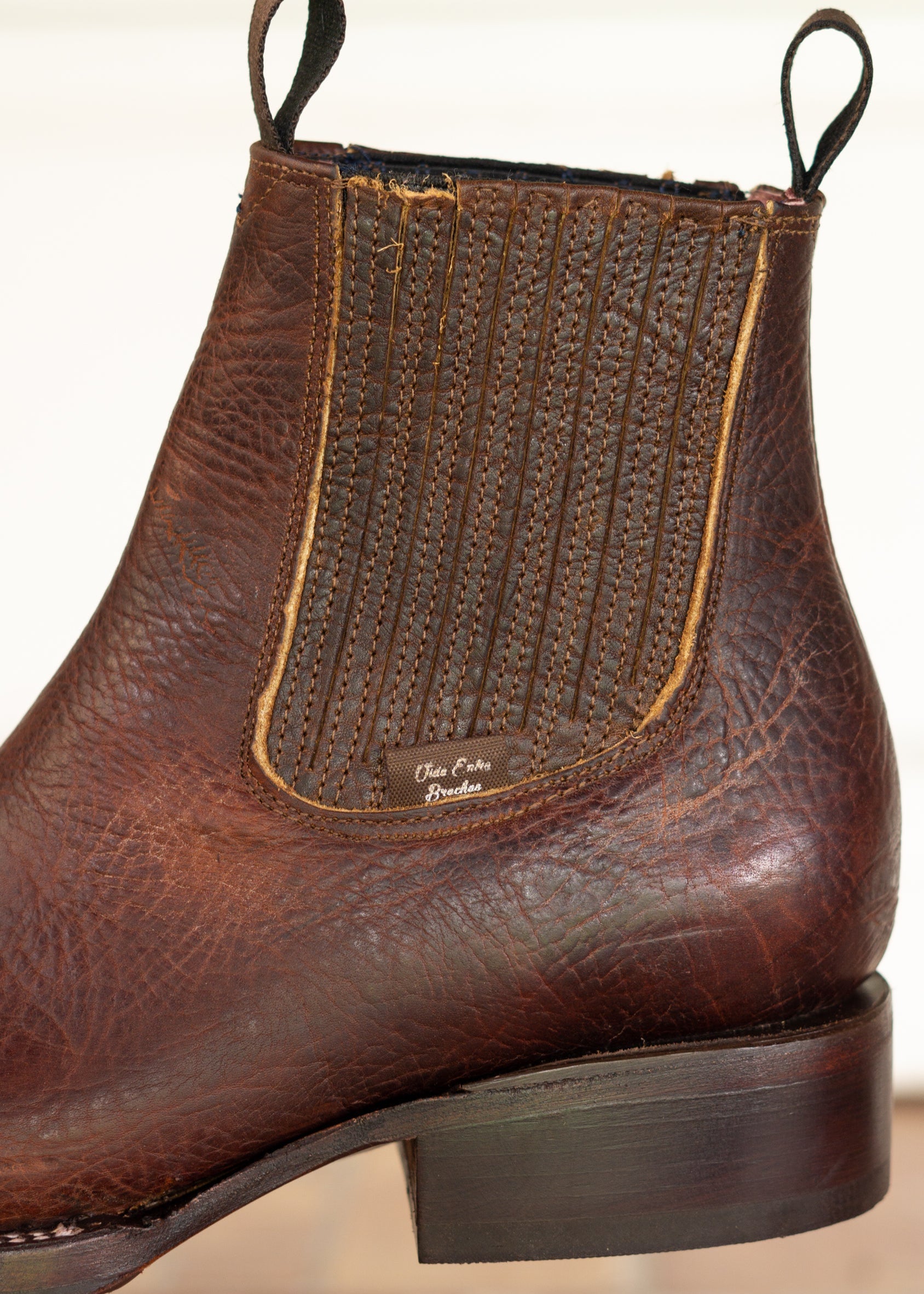 ANGUS - DOBLE VIDA - VINO