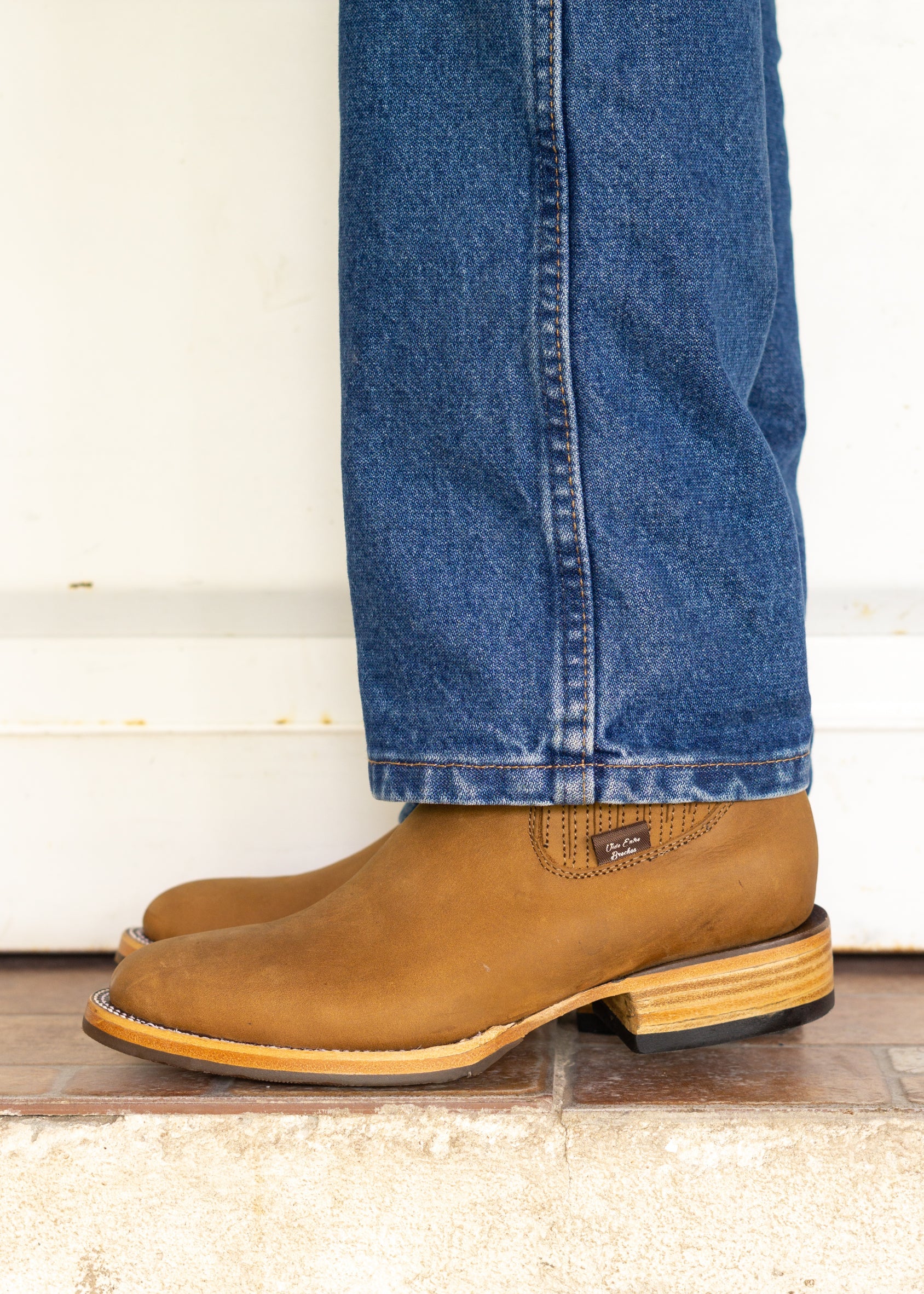 CUARTO DE MILLA - ARENA DOBLE VIDA